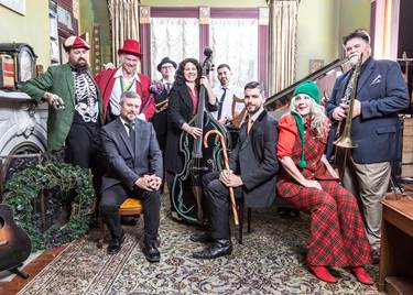 Squirrel Nut Zippers Holiday Caravan – Live at the Lyric