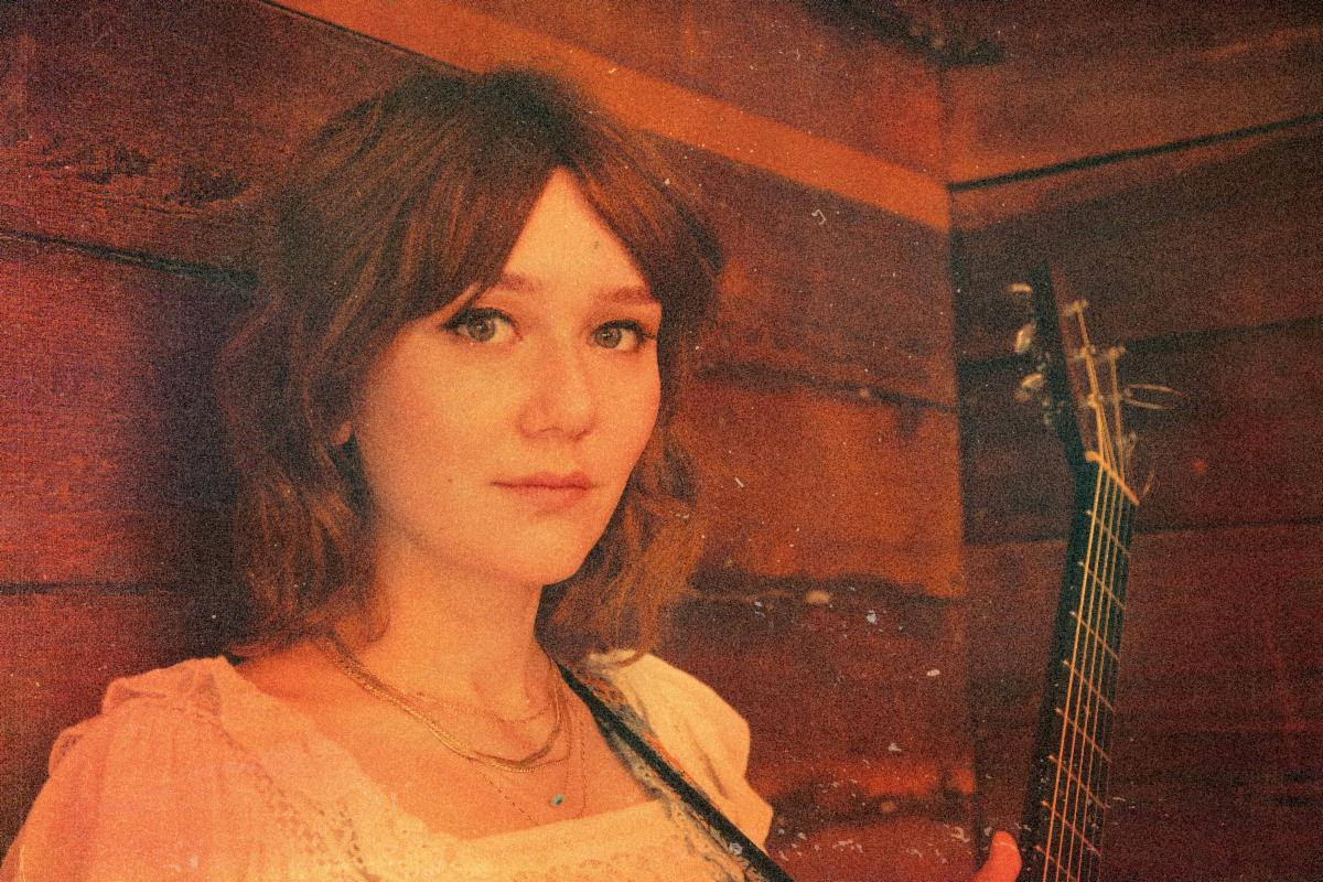 An Evening with Molly Tuttle – Live at The Lyric